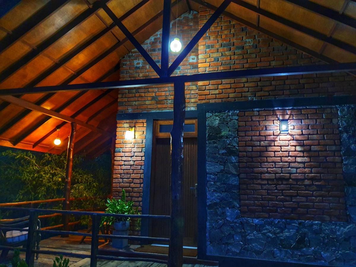 Saji-Sami Hotel Anurâdhapura Extérieur photo